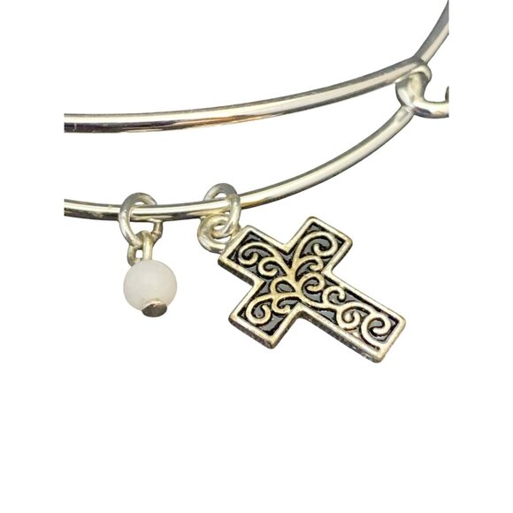 New Avon Precious Charms Bracelet Religious Collection Truly Blessed (1647) - Picture 3 of 5